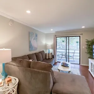  Apartment Fiddlers Cove 9e United States